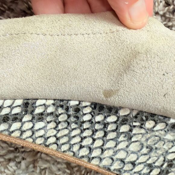 AGL Italian Designer Ballet Slip On Shoes - Picture 6 of 10